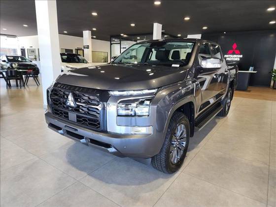 MITSUBISHI TRITON 2.4 BITURBO DIESEL CD HPE-S 4X4 AUTOMÁTICO